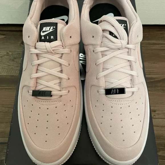 Nike Air Force 1 Sage Low - Picture 3 of 8